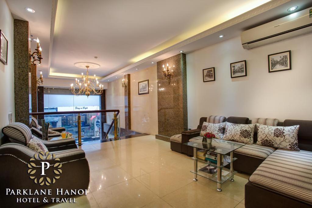 Khách sạn Parklane 3*