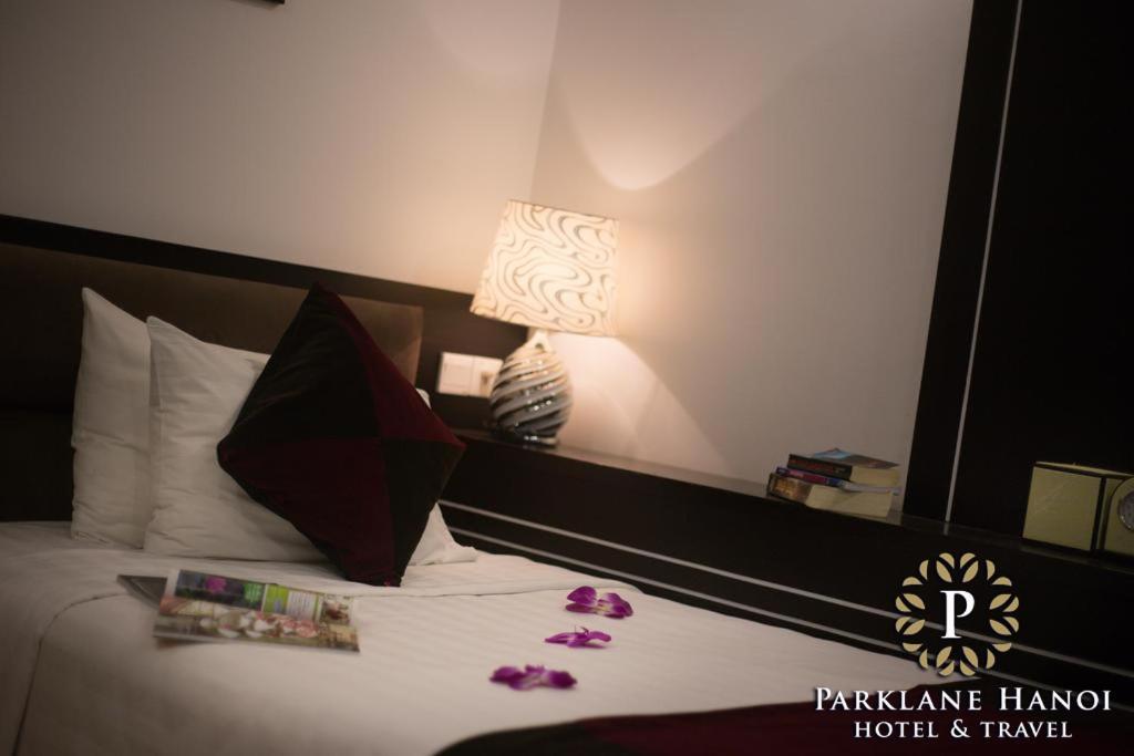 Khách sạn Parklane